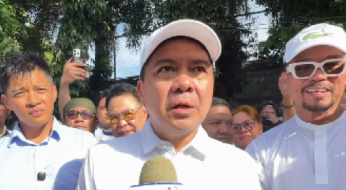 Defensor, atbp Duterte supporters naispatan sa White Ribbon Movement