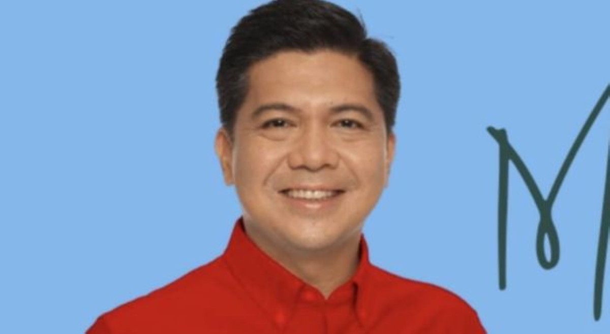 'Heto nakakulong na!' Mike Defensor at kapwa akusado, naaresto sa coffee shop!