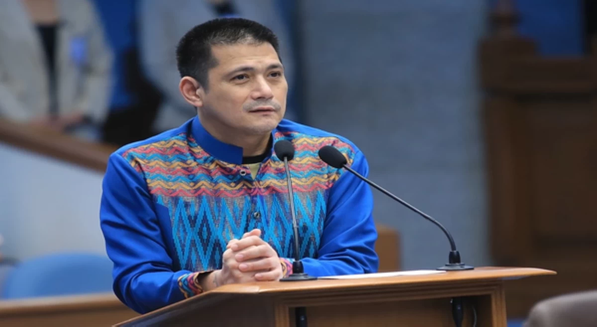 'Sa sobrang taas ng pinag-aralan n'yo, lumubog na tayo sa kahirapan!'&mdash;Sen. Robin