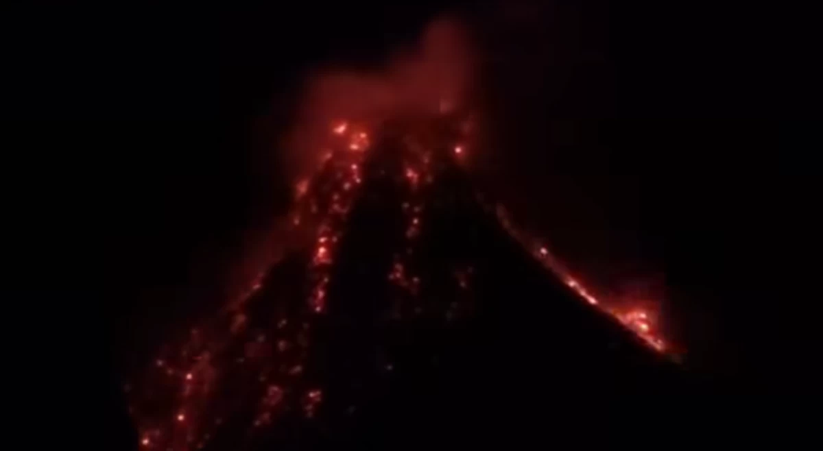 Strombolian activity, lava effusion ng Mayon muling naitala&mdash;PHIVOLCS