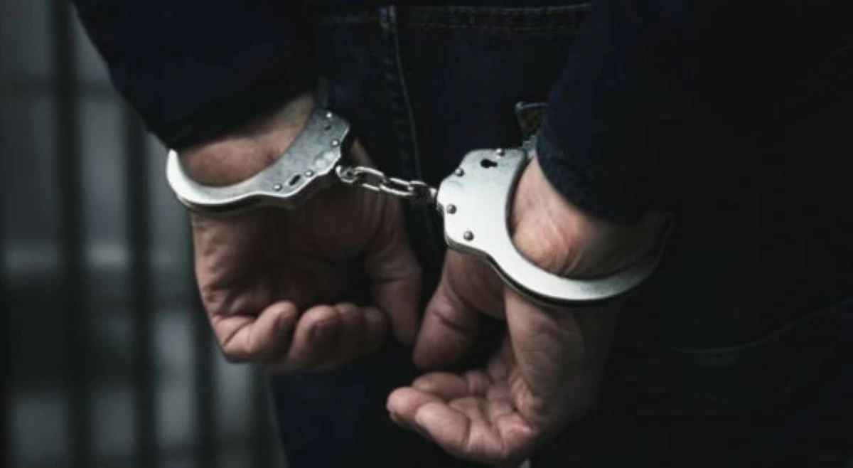 Lalaki, arestado sa pagnanakaw ng ilang de-lata sa convenience store