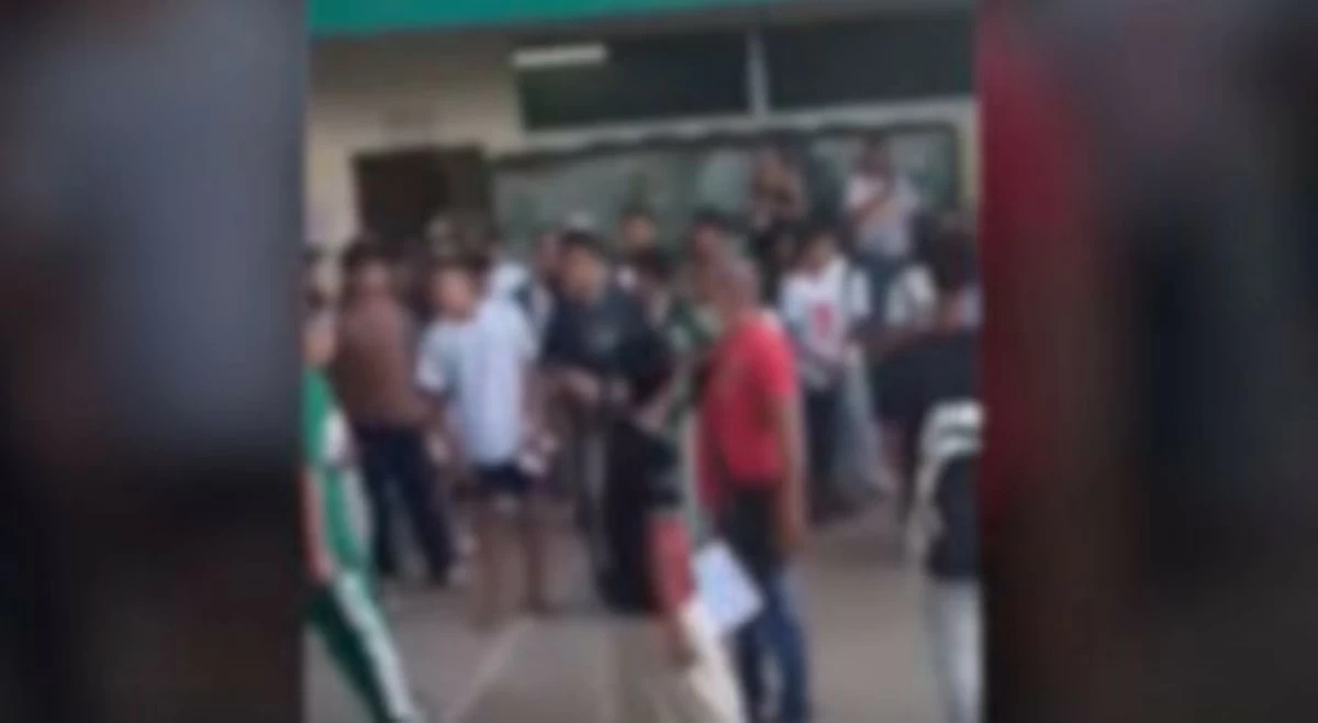 Tatay at kapatid, rumesbak sa away ng mga estudyante sa loob ng eskwelahan!