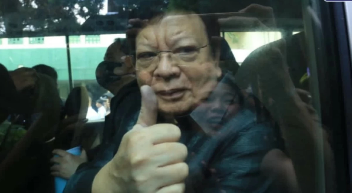 'Nalulungkot ako!' Sen. Marcoleta, tumiradang kasama niyang nakakulong taumbayan