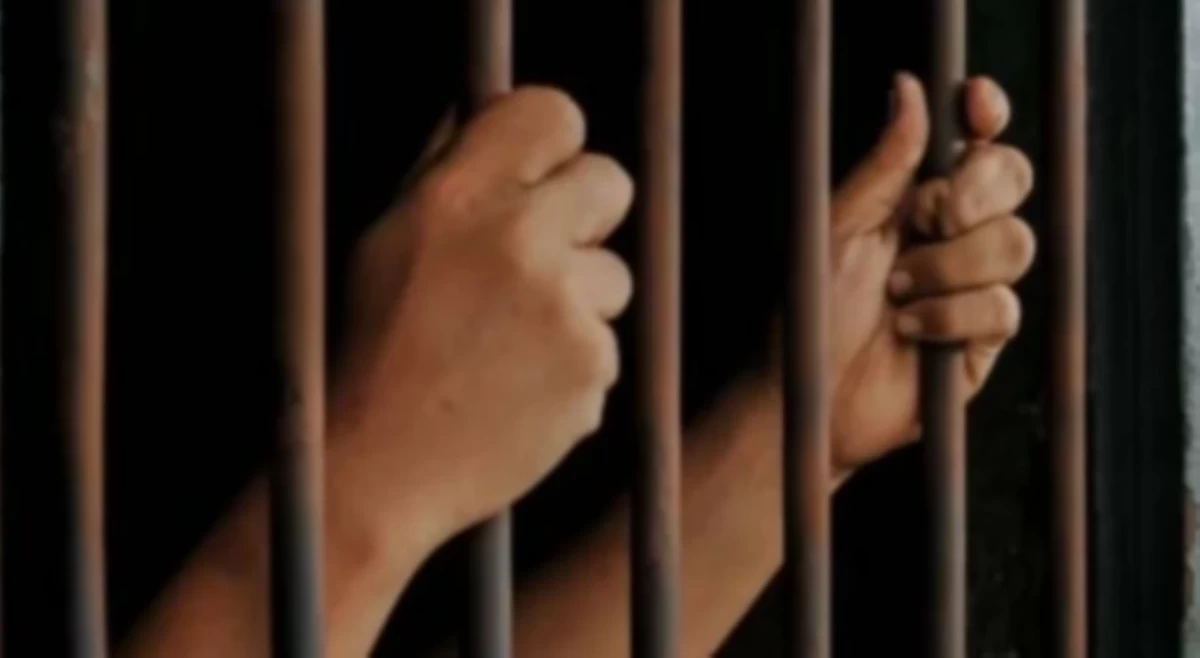2 bebot na umano'y sangkot sa illegal fixing activities, nalambat!