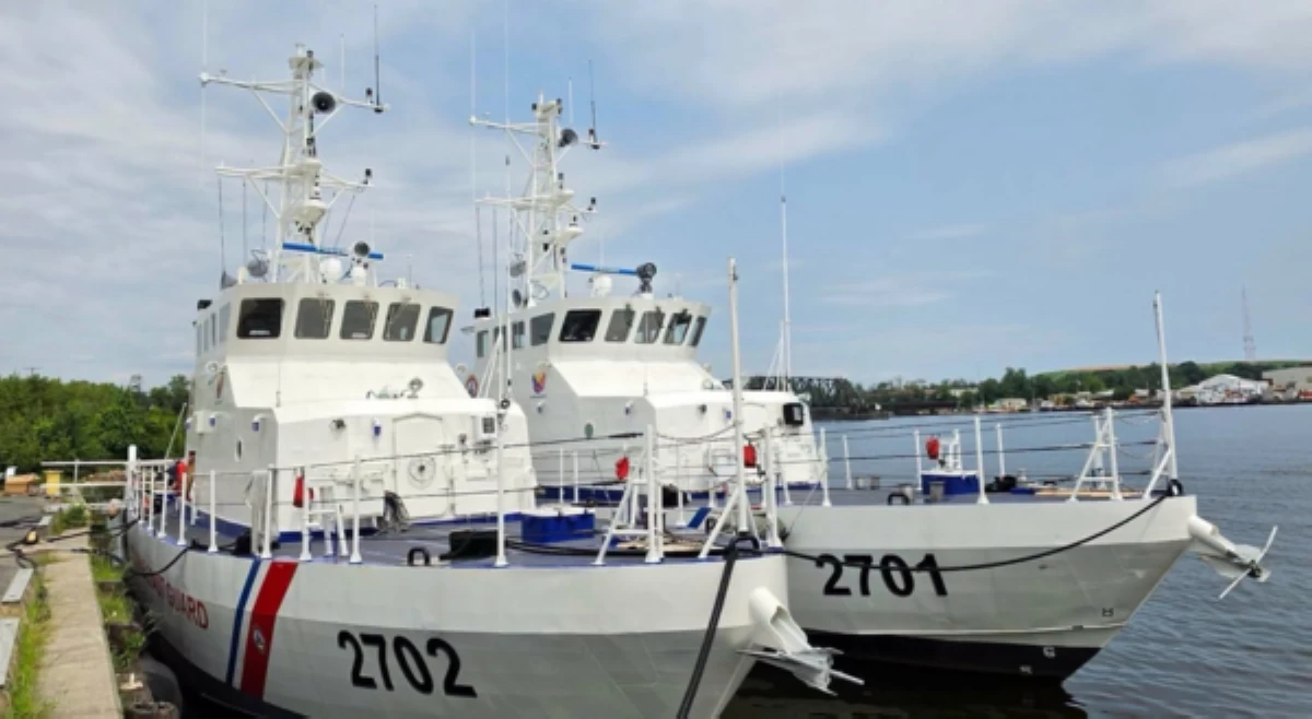 PCG, nakatanggap ng 2 marine patrol vessels mula sa US