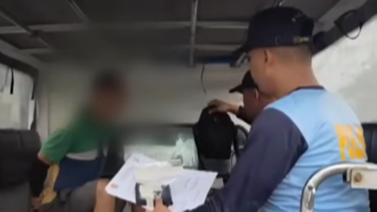 Natiklong bangag sa droga, biglang nangaral tungkol sa Bibliya