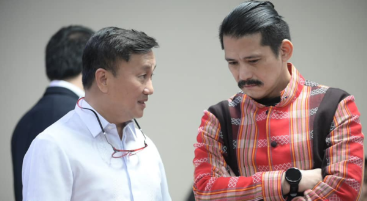 Matapos pagbitiwin sa PDP: Tolentino, sinabihan si Padilla na pagtuunan 'Carina'