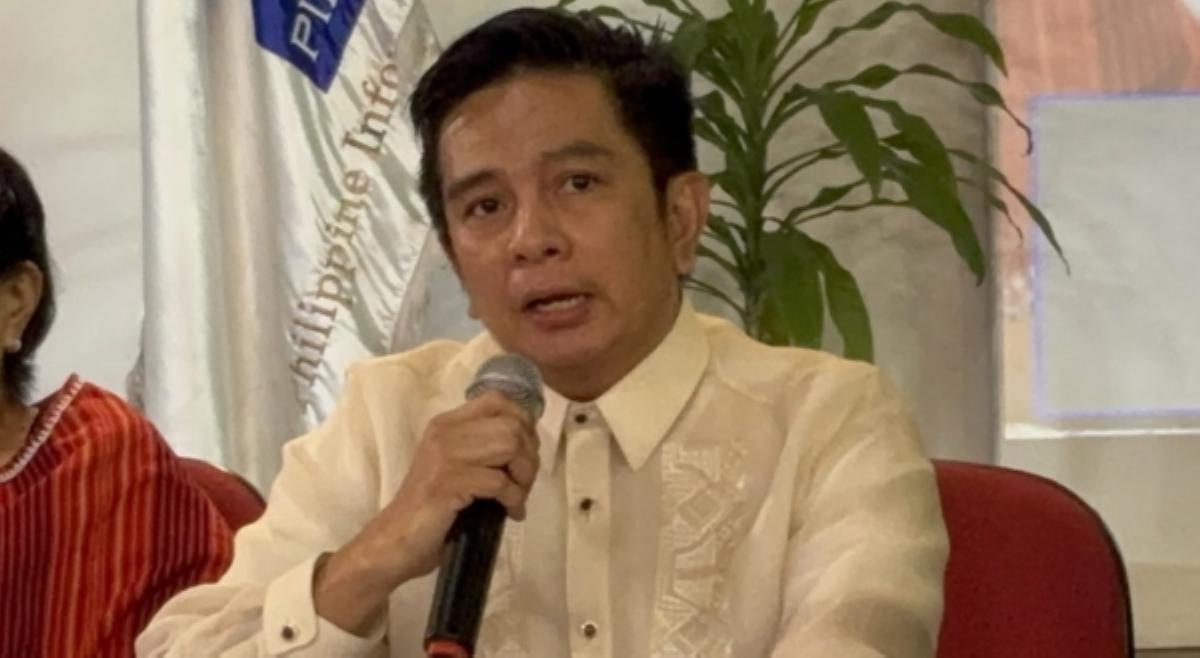 Huwag lang sa paaralan: Wikang Filipino, gamitin din sa propesyon -- KWF