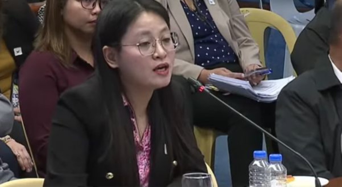 Palasyo, kinansela pasaporte ni Alice Guo