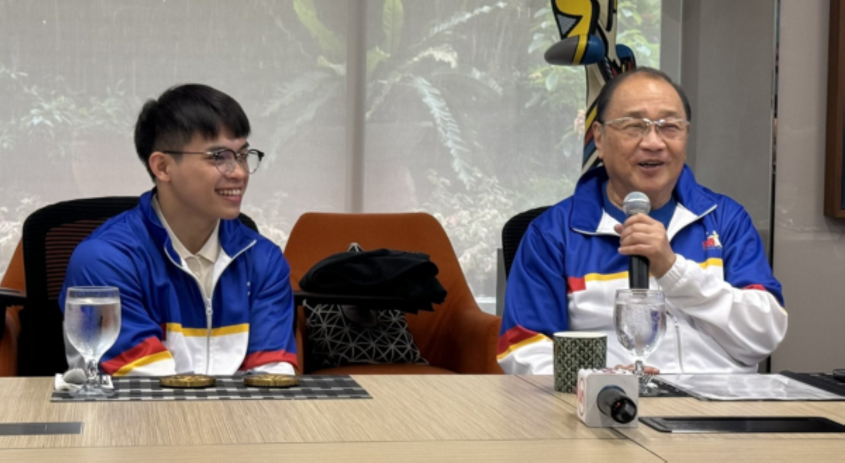 Carlos Yulo, nakatanggap ng ₱10M mula kay Manny Pangilinan