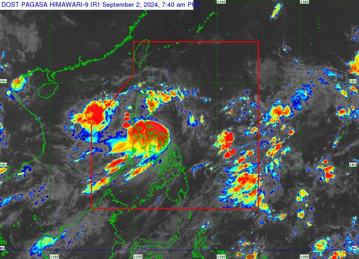 Enteng, napanatili lakas; mabagal na kumikilos sa karagatan ng Polillo Islands