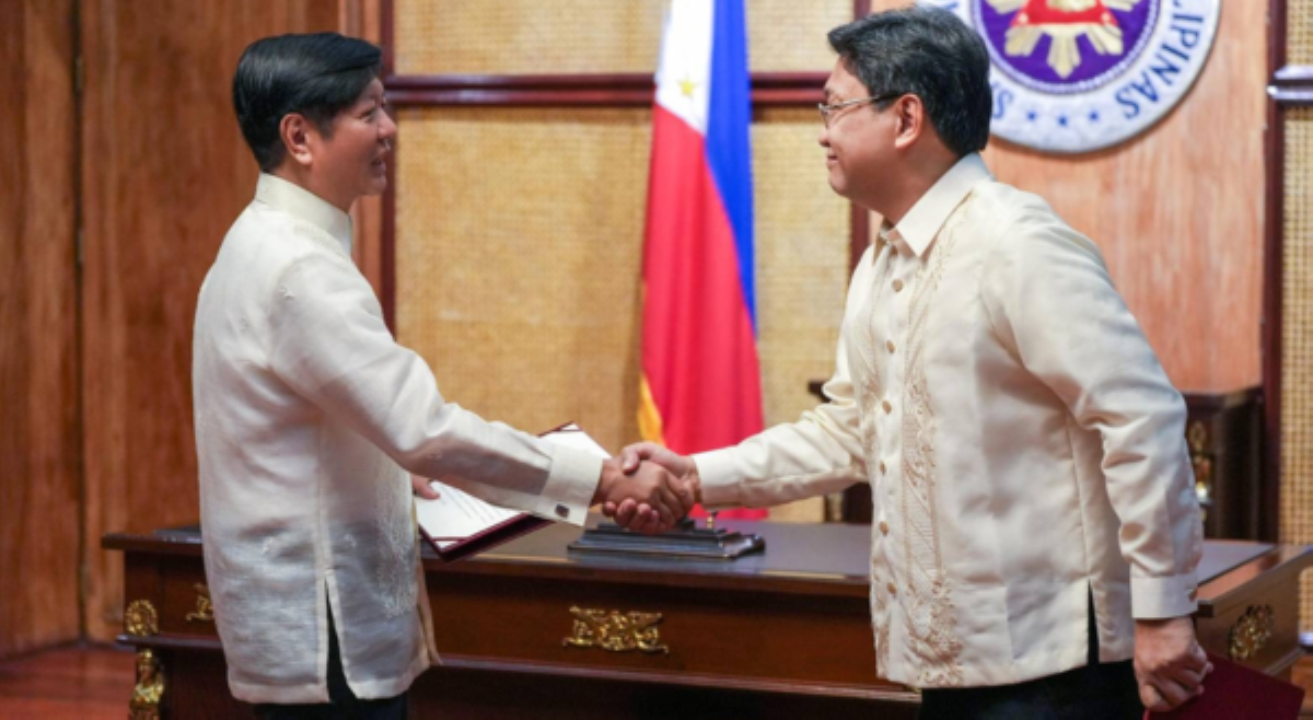 Nag-iisang tagubilin ni PBBM sa bagong PCO chief: 'Just tell the truth!'