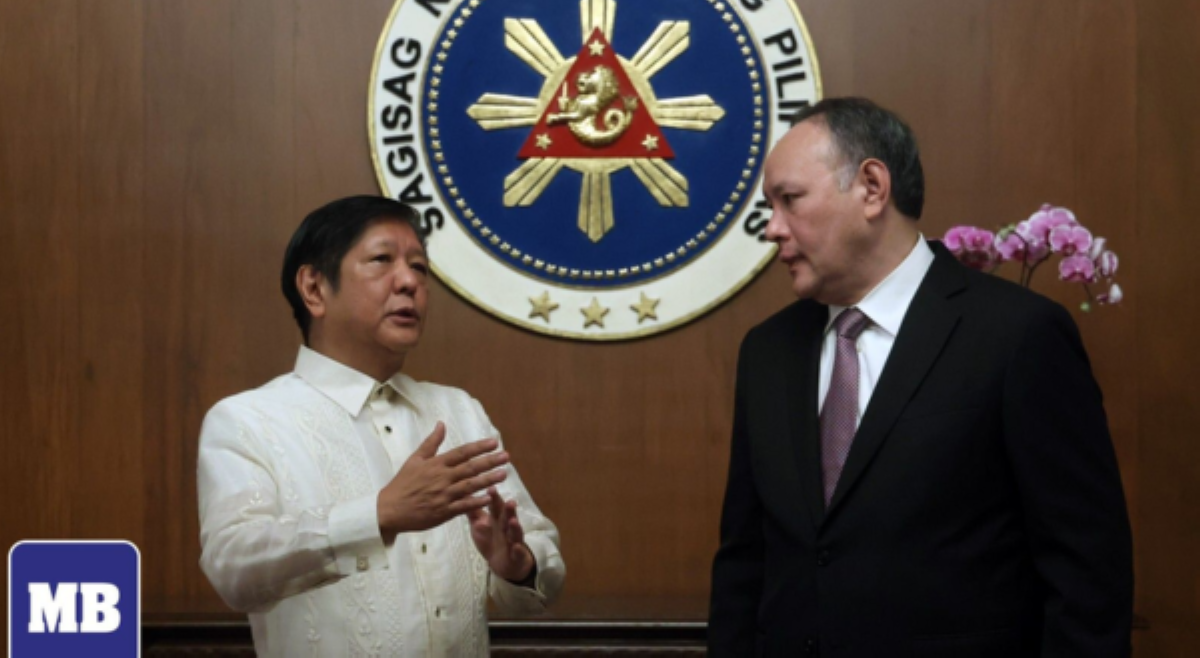 PBBM, itinangging nagbitiw na si DND chief Teodoro: 'Imbento 'yan ng mga desperado!'