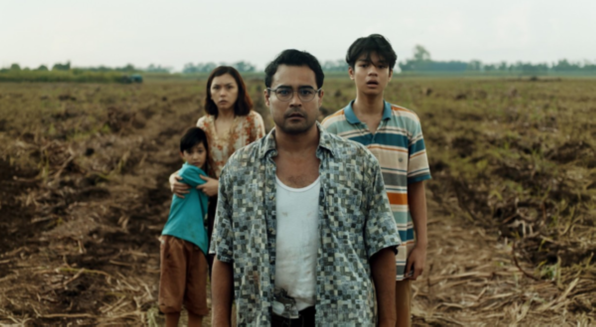 'Nangangamoy international!' First Filipino zombie film sa Netflix, hinangaan ng netizens