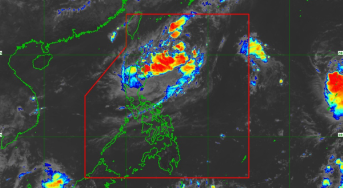 Bagyong Julian, halos 'di kumikilos habang nasa PH Sea sa east Batanes -- PAGASA