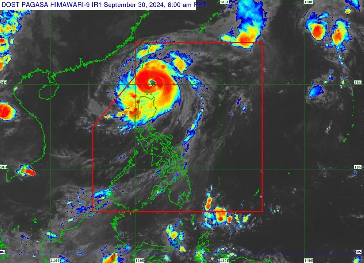 'Julian' malapit nang maging 'super typhoon'; Signal No. 4, itinaas sa 2 lugar sa Luzon