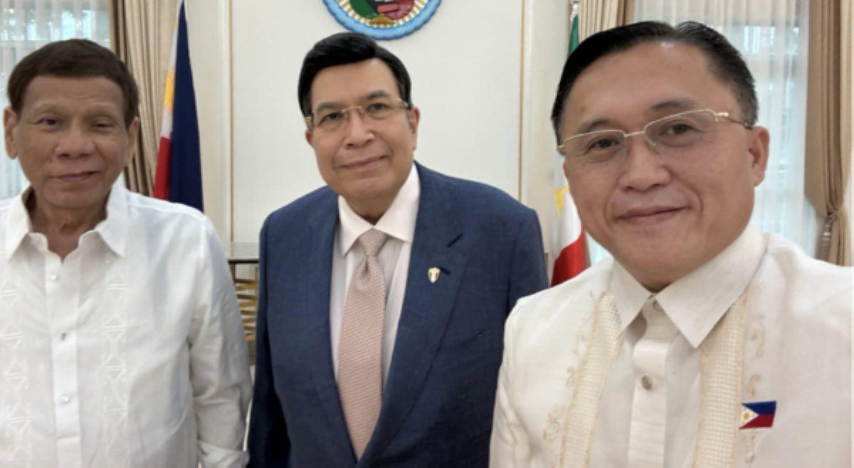 Sen. Go, ibinahagi pakikipagkita nila ni Ex-Pres. Duterte kay INC leader Manalo