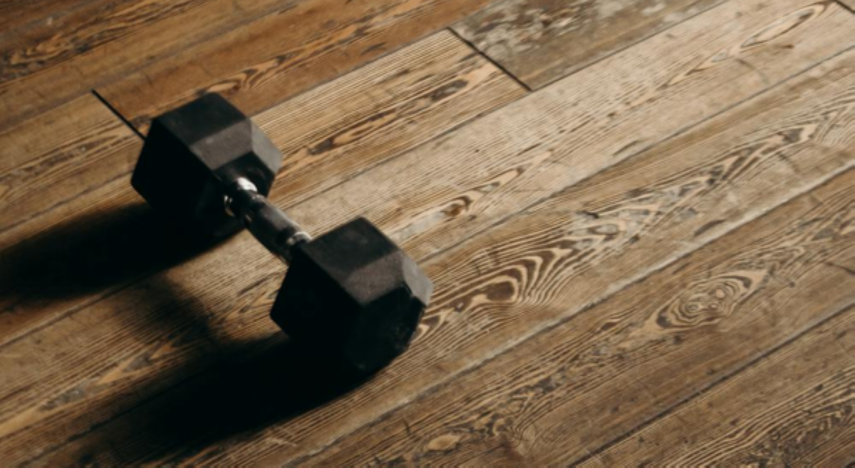72-anyos, pinalo ng dumbbell sa ulo ng kaniyang misis na may mental disorder