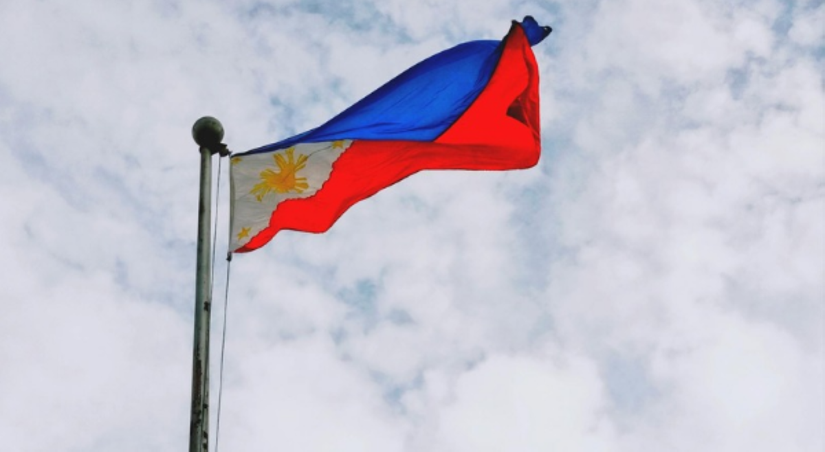 BALITrivia: Bakit sinusunog ang bandila ng Pilipinas kapag ito ay luma na?