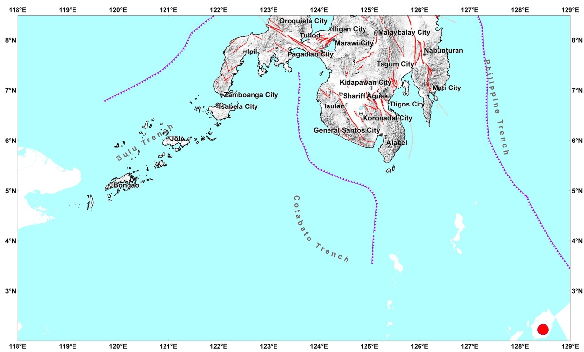 Davao Occidental, niyanig ng magnitude 4.4 na lindol
