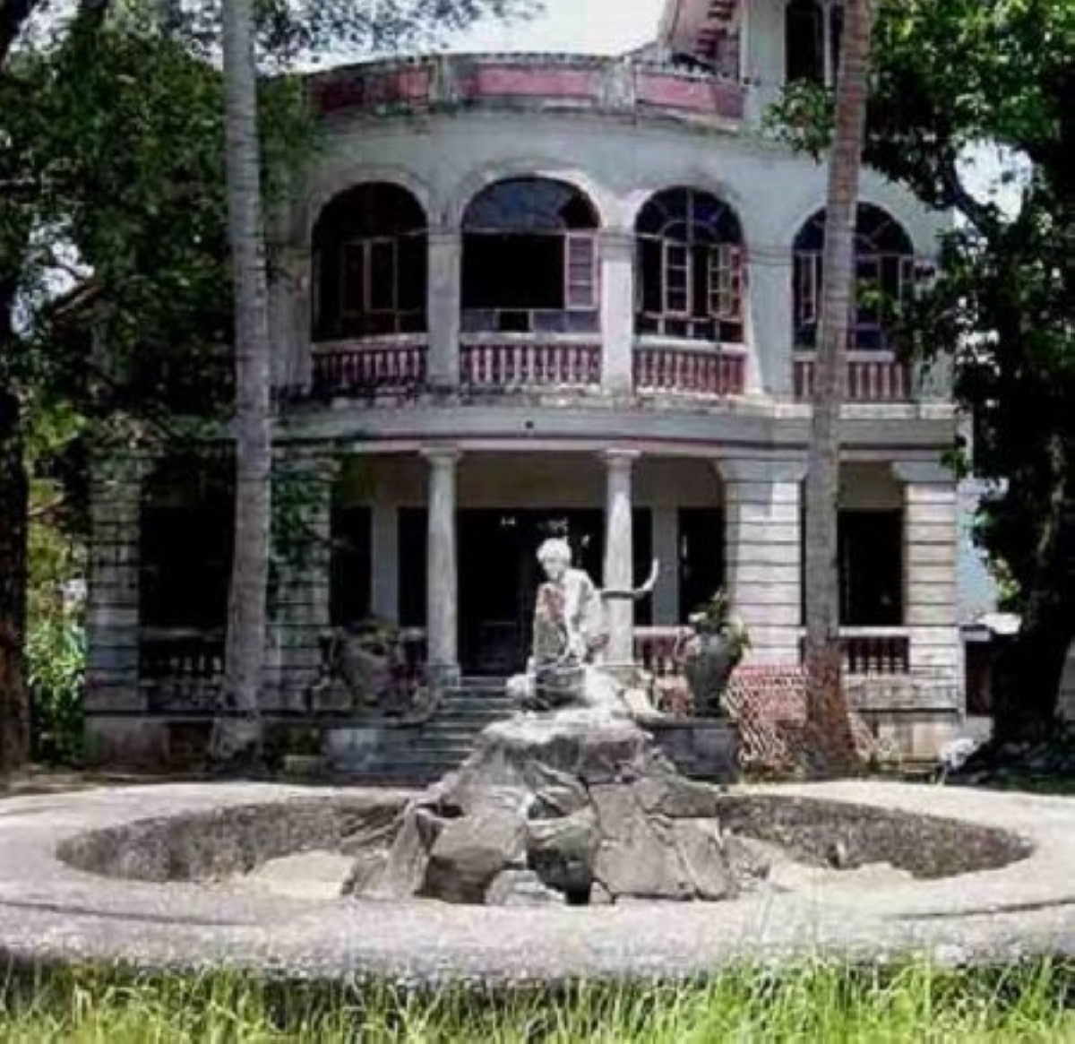 Herrera Mansion (Courtesy: Pinterest)