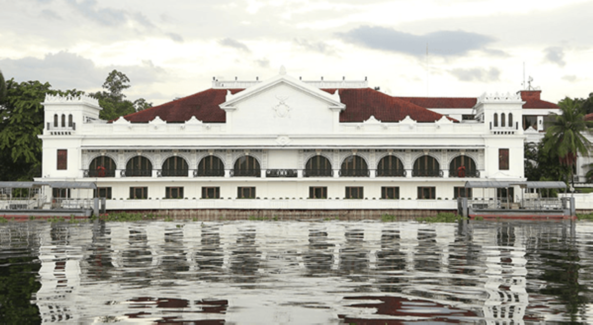 Drug den, natagpuan sa Malaca&ntilde;ang compound; suspek, arestado