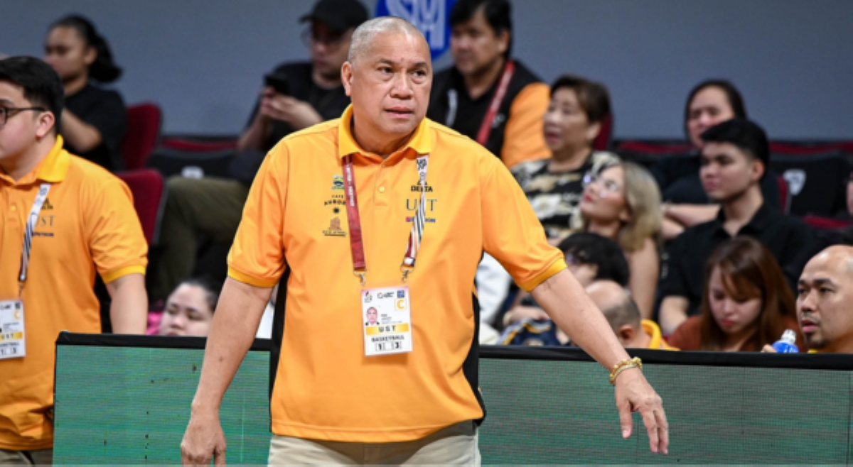 UST basketball head coach, sinupalpal bashers; &lsquo;Mamatay na kayong lahat!&rsquo;