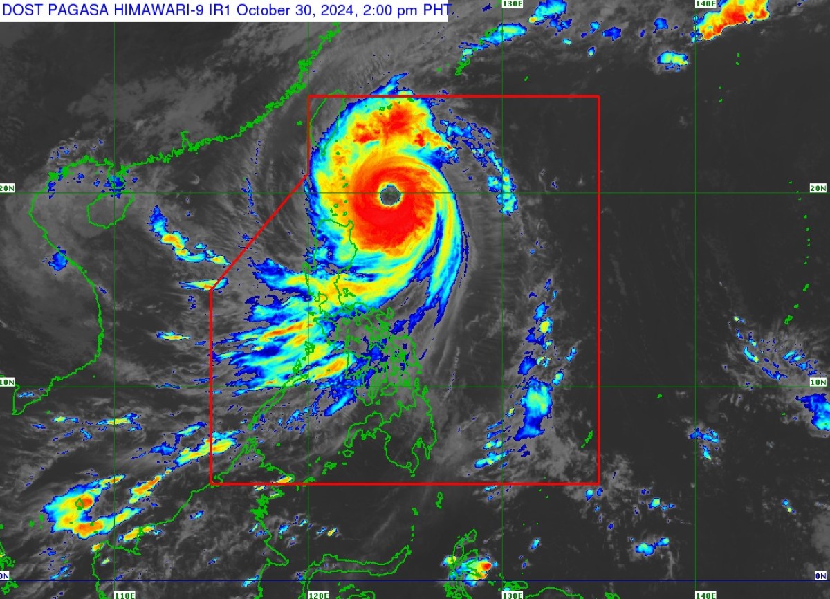 Dahil sa hagupit ng Super Typhoon Leon: Batanes, itinaas sa signal no. 4