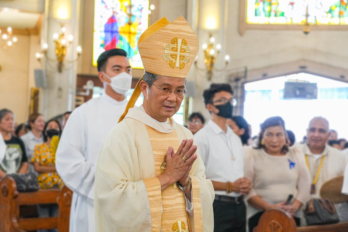 Obispo sa mga Katoliko: Buhay ng mga santo, tularan