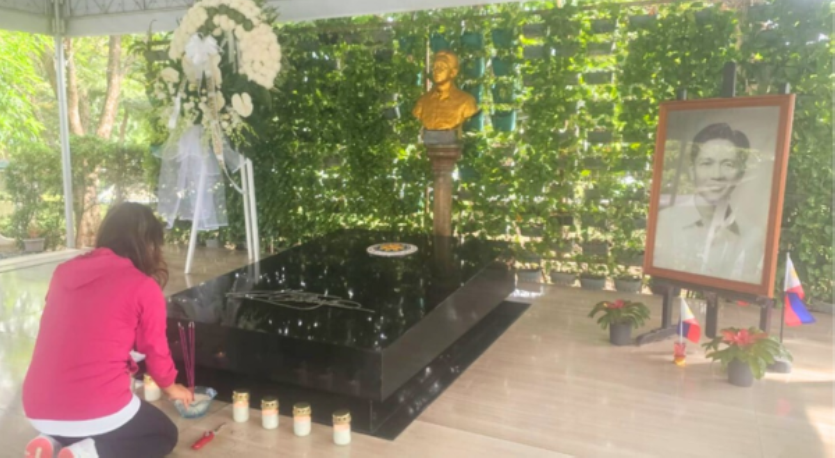 Sen. Imee kay Marcos Sr.: &lsquo;Your guiding hand on my shoulder will remain with me forever&rsquo;
