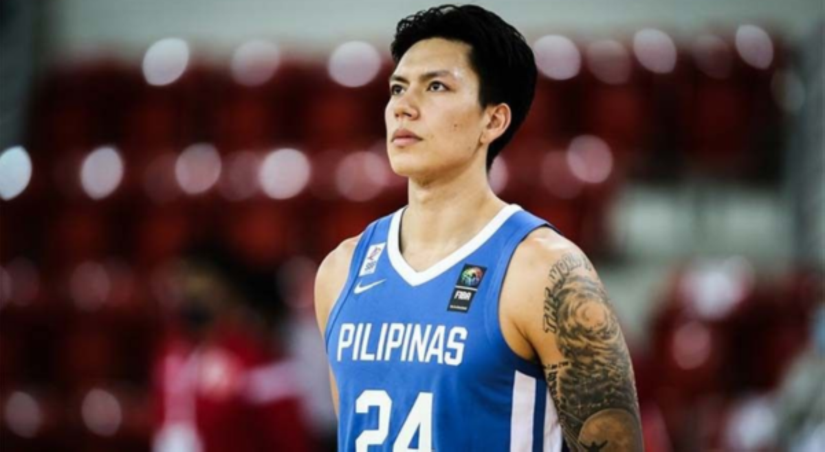 'We want Dwight!' Pinay basketball fans, naglaway sa presence ni Dwight sa Gilas