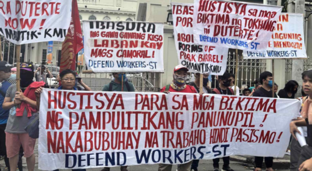 &lsquo;Para sa hustisya!&rsquo; International humanitarian law victims, nagprotesta sa labas ng SC, DOJ