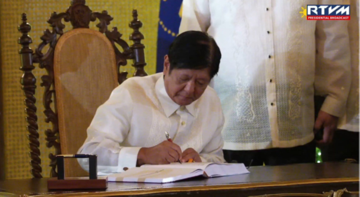 PBBM, nilagdaan na ₱6.352-trillion national budget sa 2025